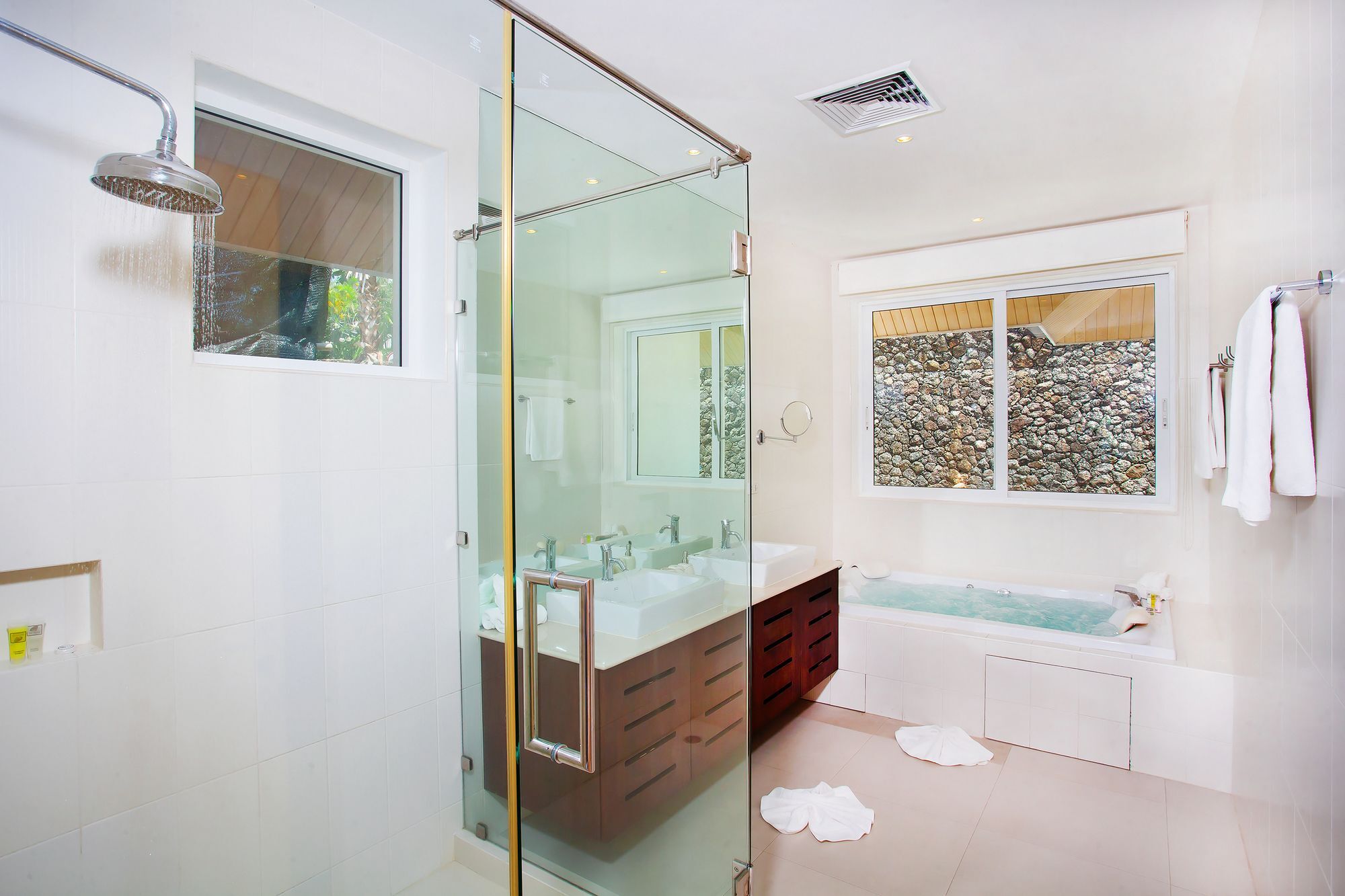 Villa Alangkarn Andaman 5 Bed Infinity Pool With Incredible View Nai Harn Exterior foto